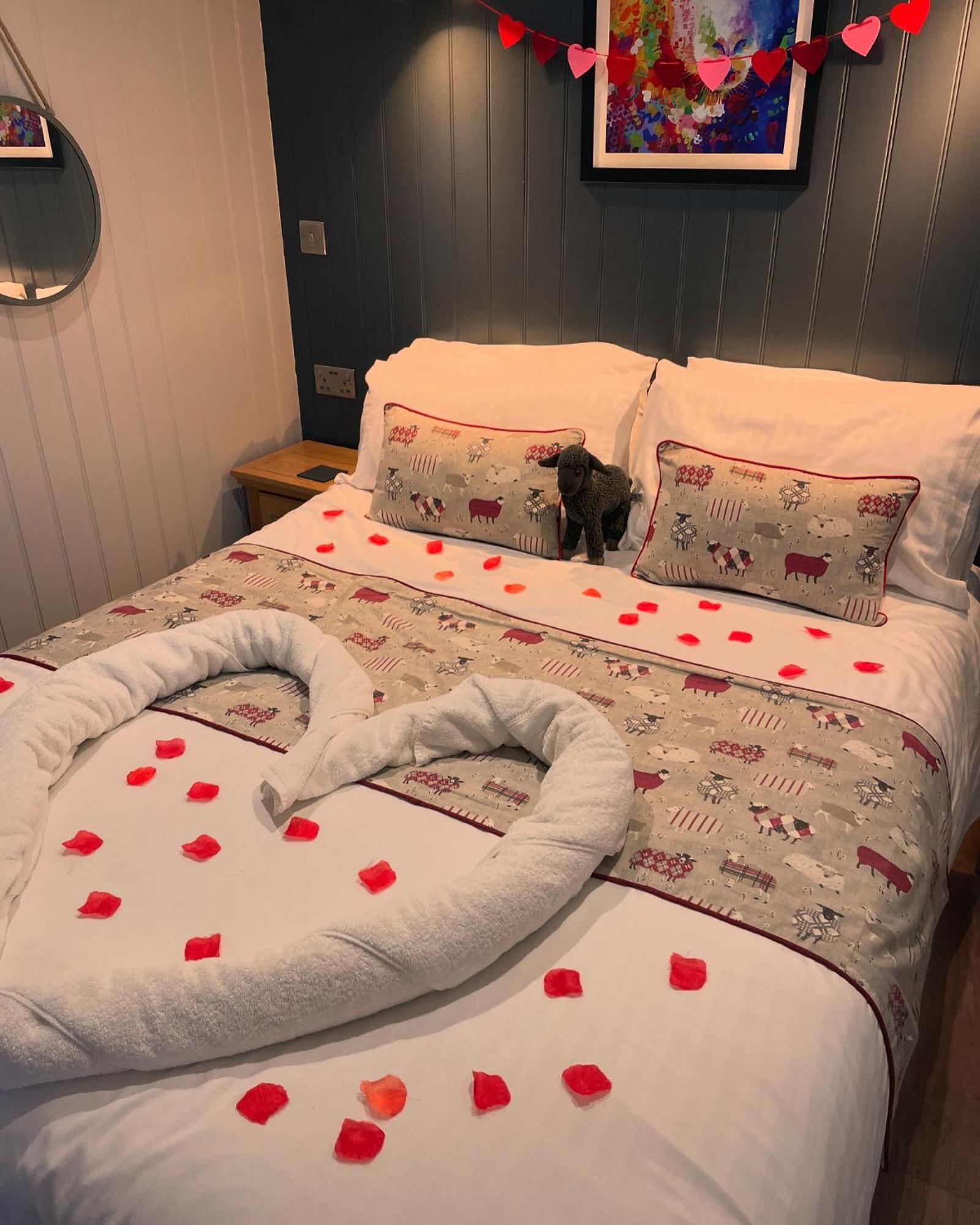 Springwood Shepherd Huts Glamping Holiday home York