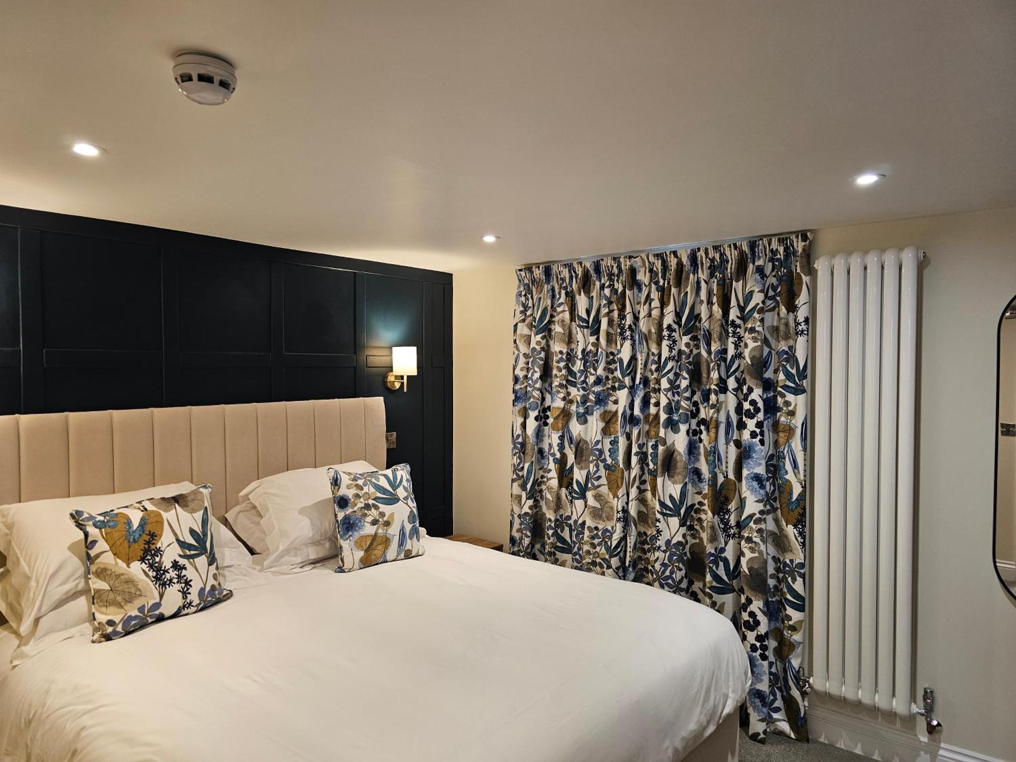 St George's Hotel 3*