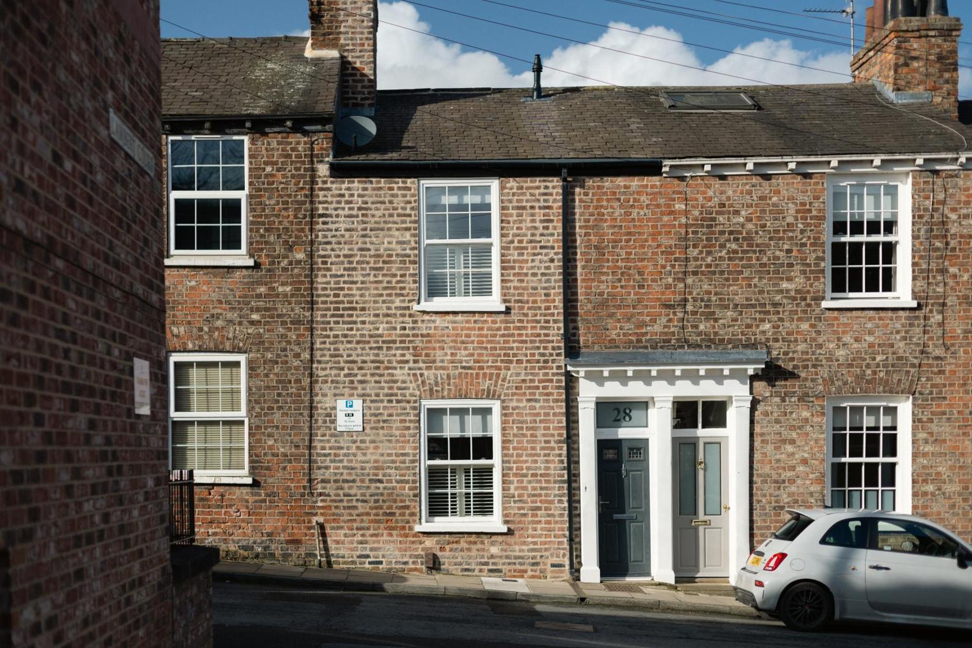 The Residence, Luxury * York