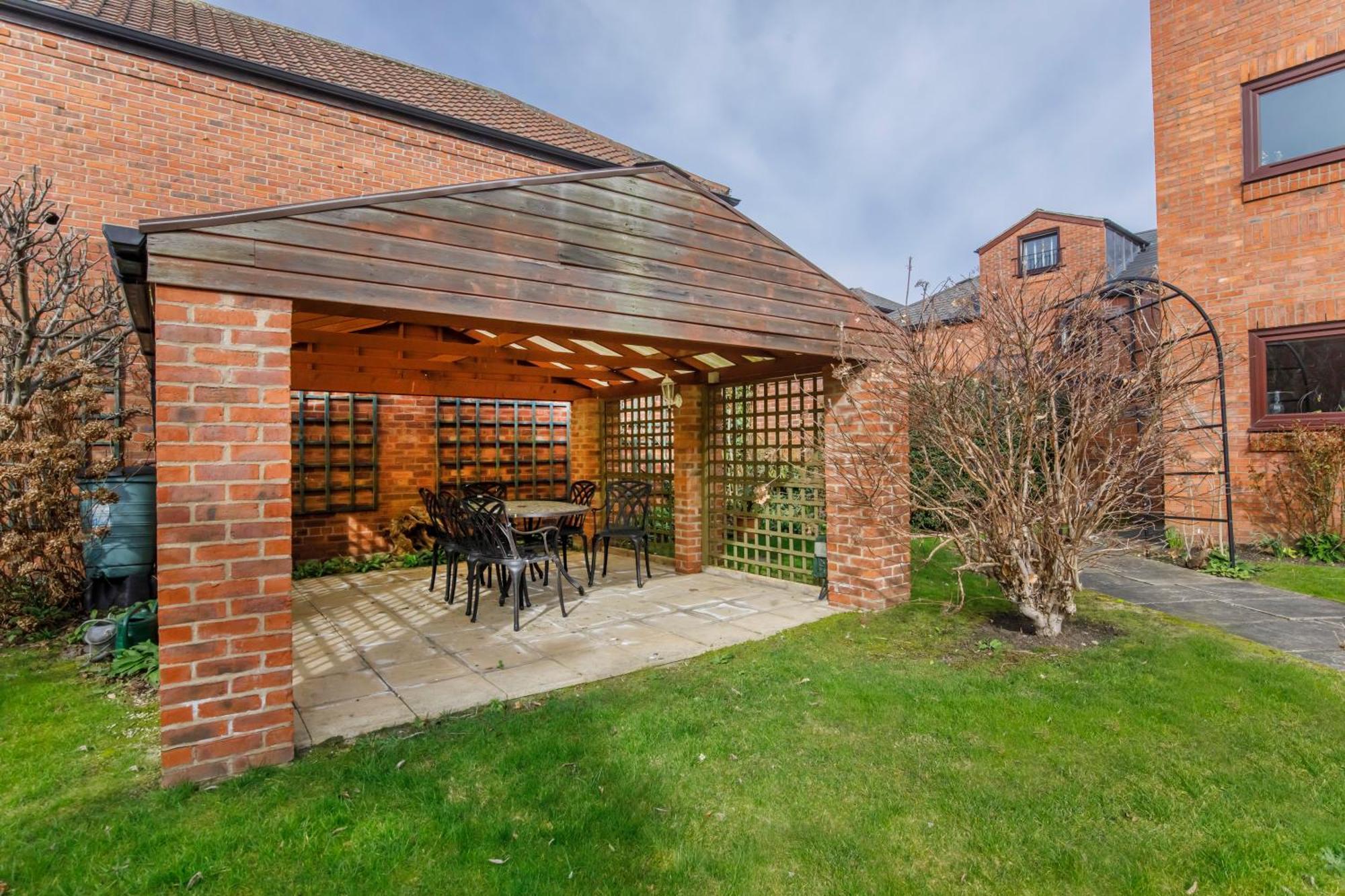 Monkgate Cloisters - Free Parking Apartment *