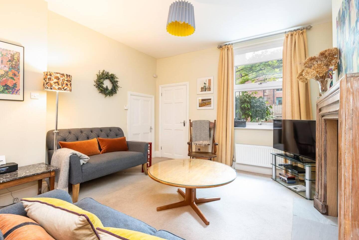 Holiday home Pass The Keys Lovely House In The Heart Of *