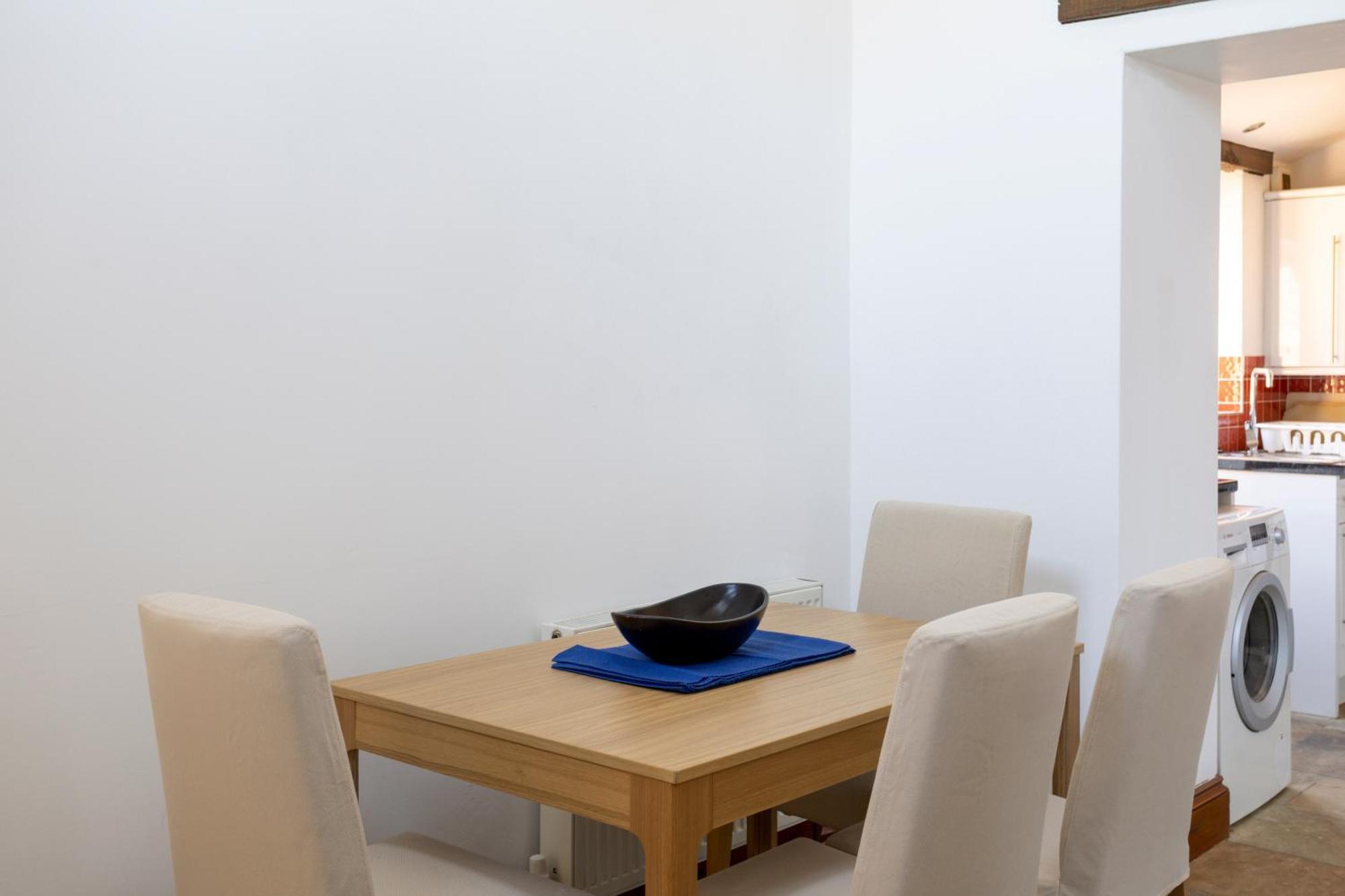 Isabella Place In - 3 Bed Property, 2 Double Beds, 1 Large Double Bed, Ideal For Families Apartment York
