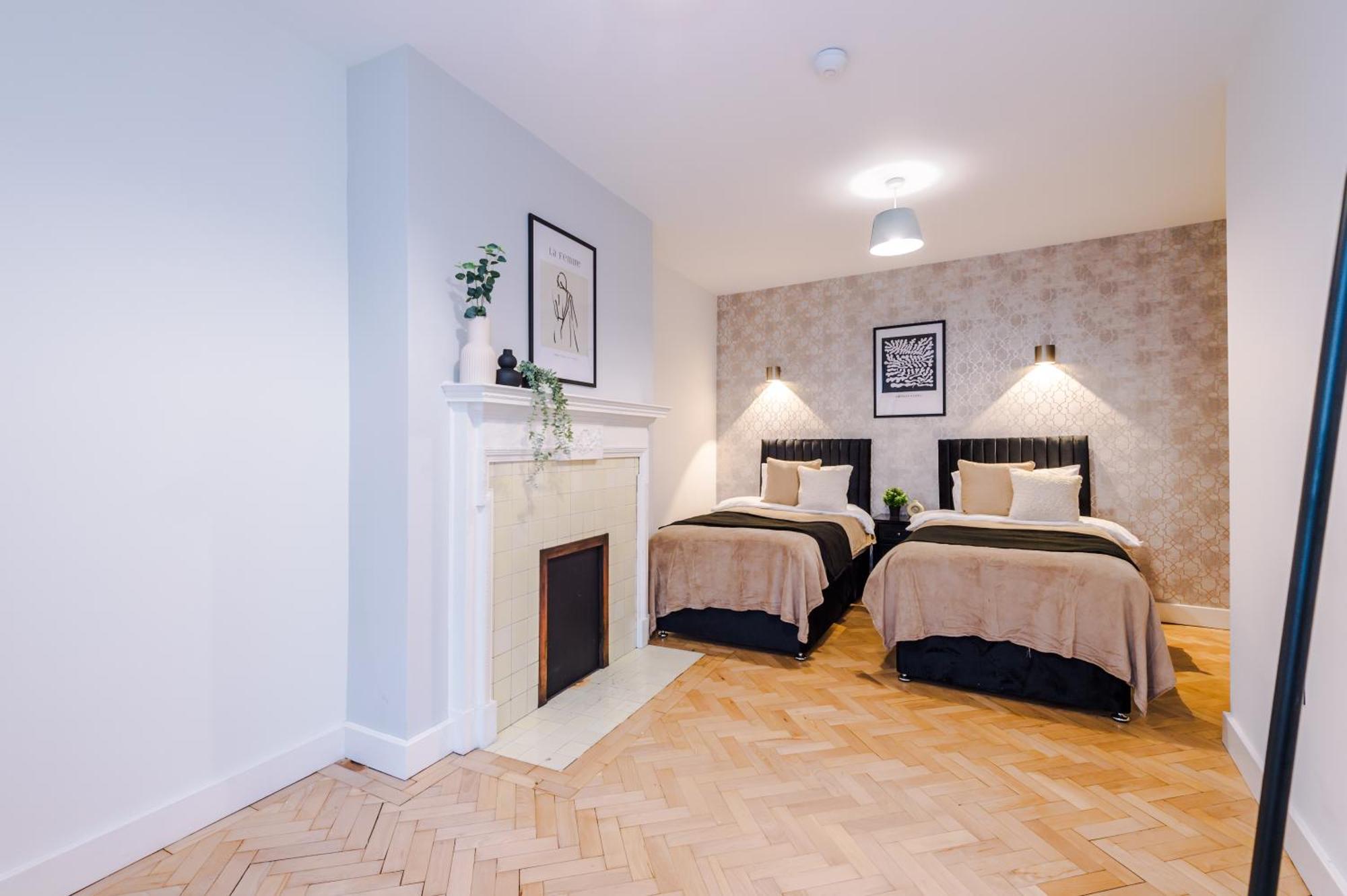 Penthouse With Private Roof Terrace York