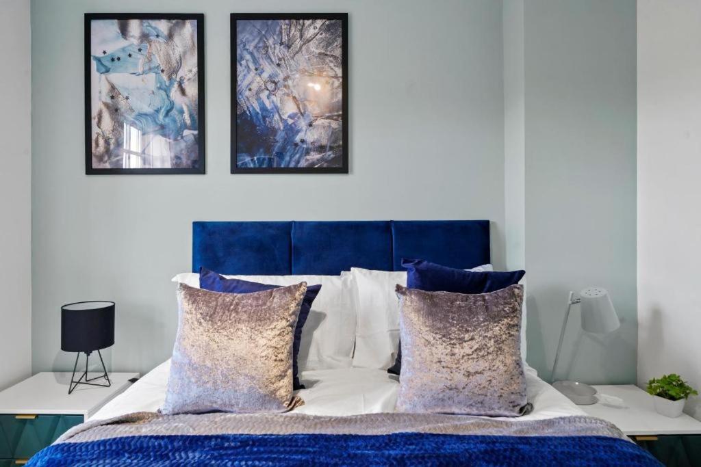 Lovely 4 Bedroom House In - Sleeps 10 * York