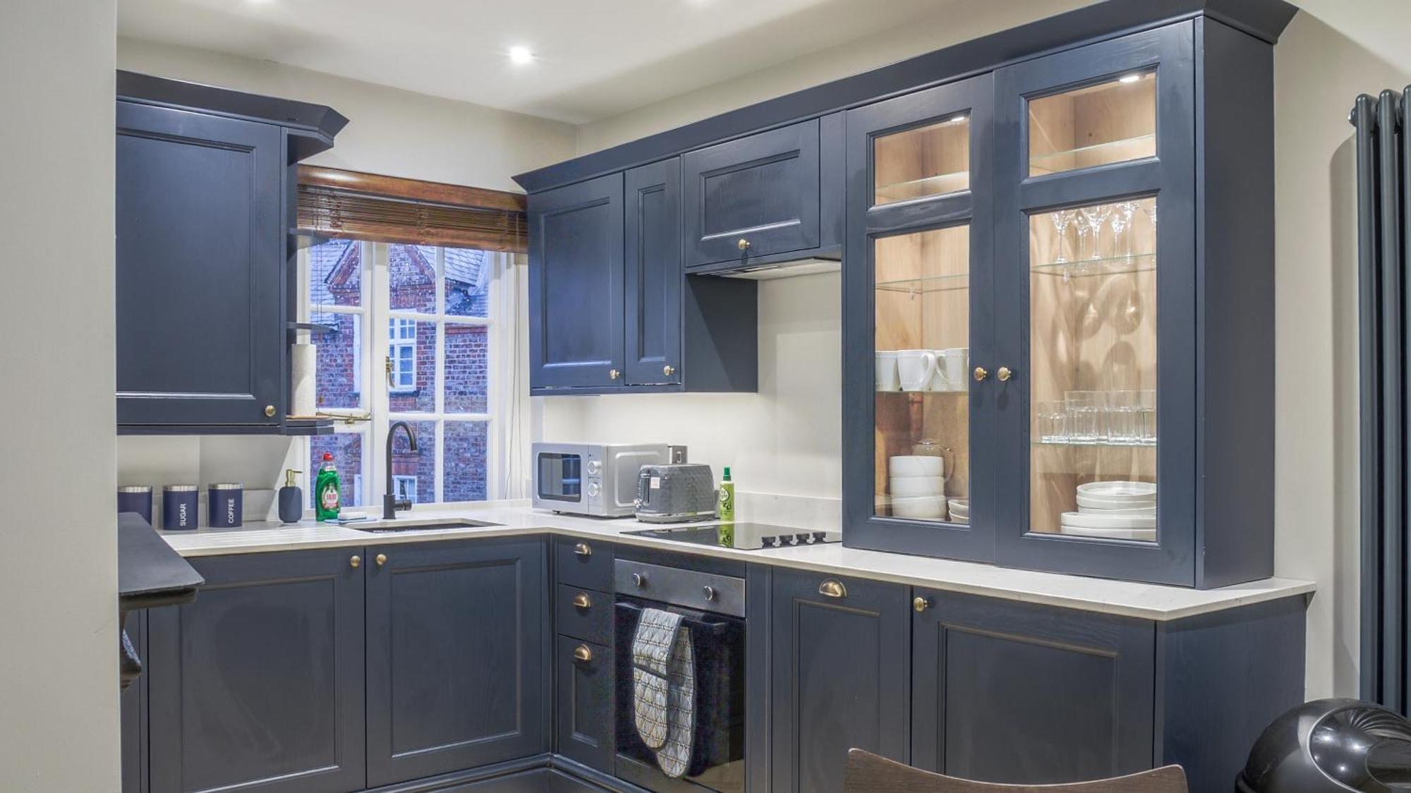 Aldwark Mews, Free Parking, Location *