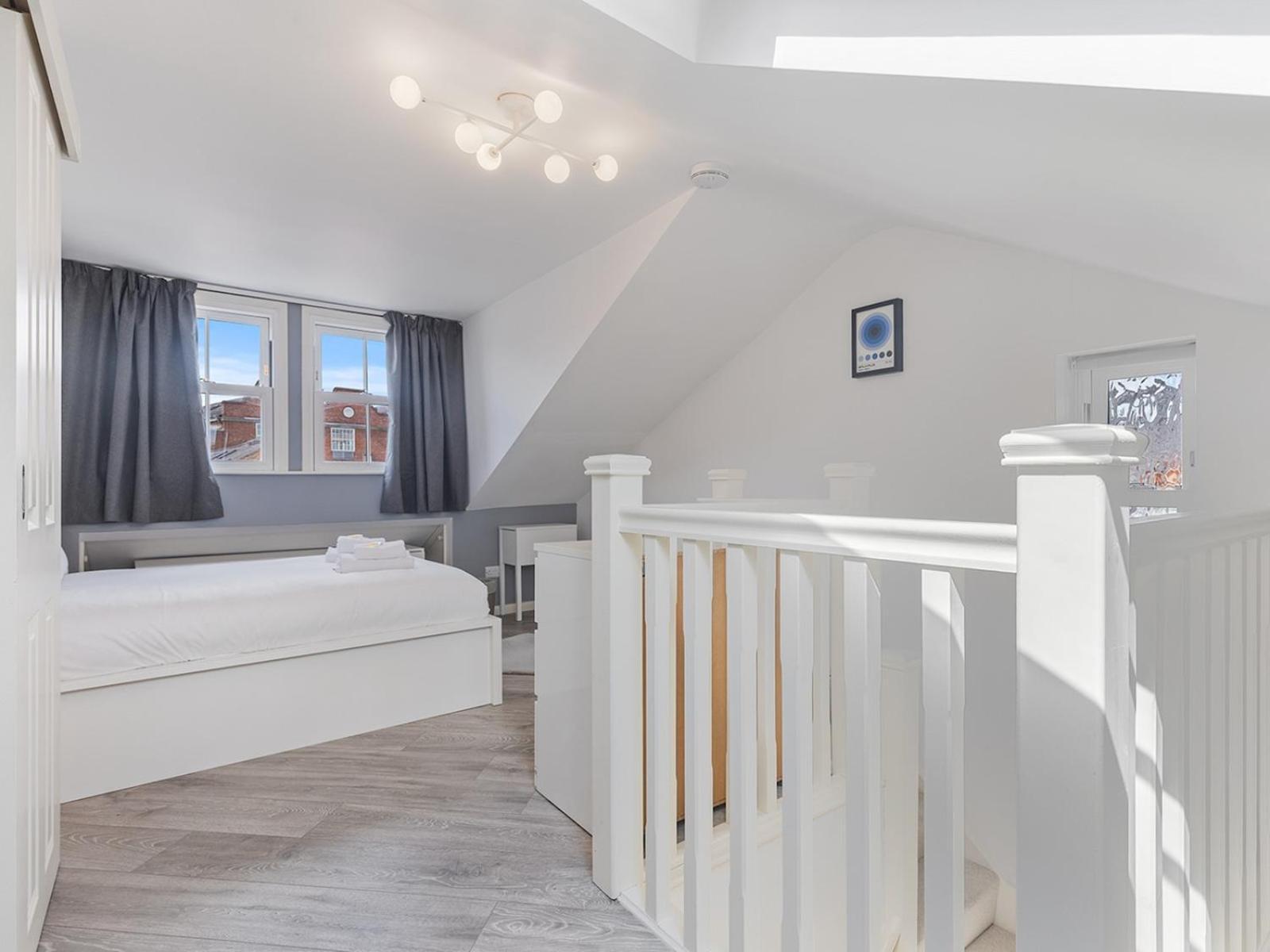 Pass The Keys Stunning 3-bed Retreat In The Heart Of *