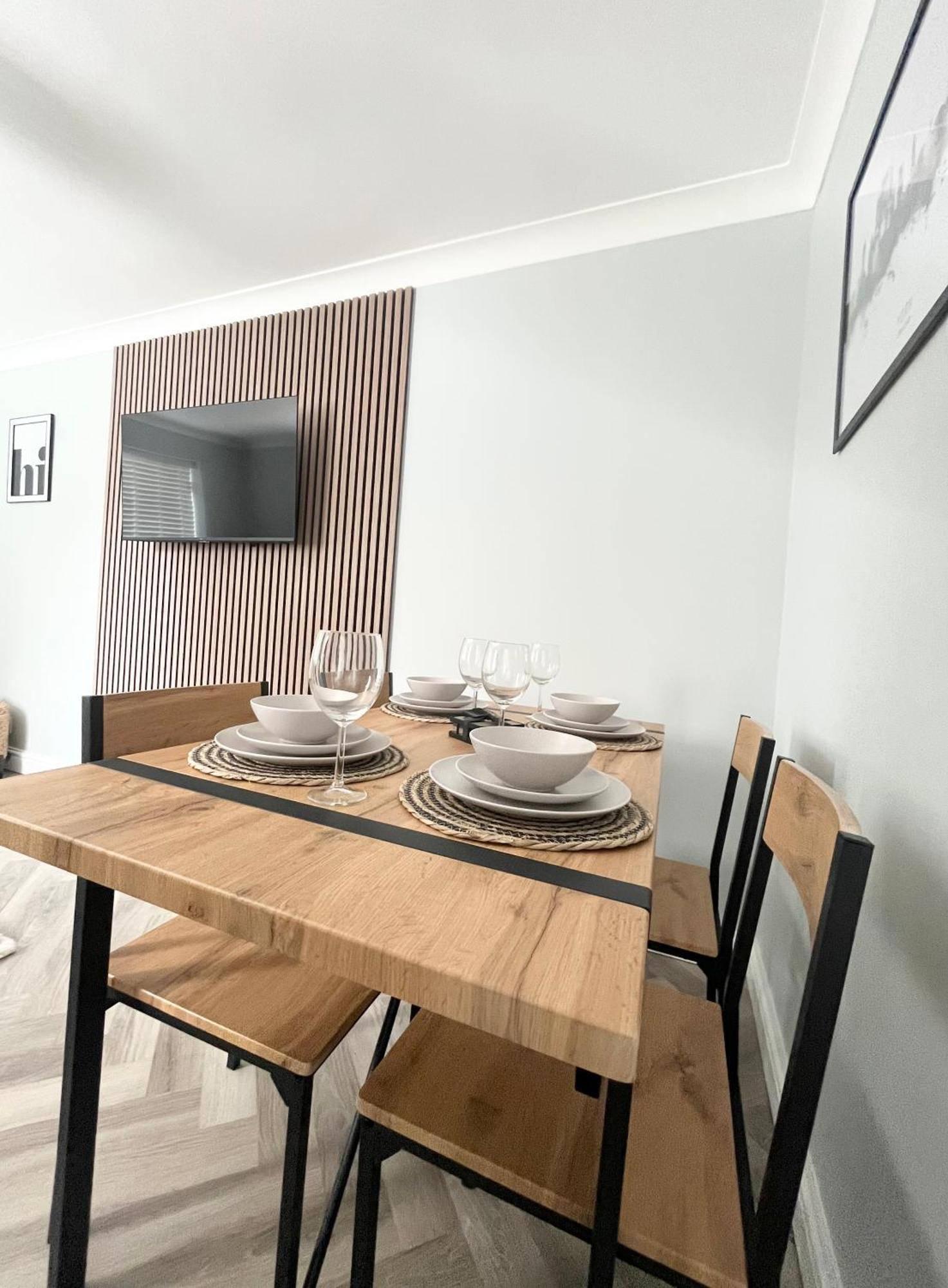 Holiday home Little Yorkie Free Parking &
