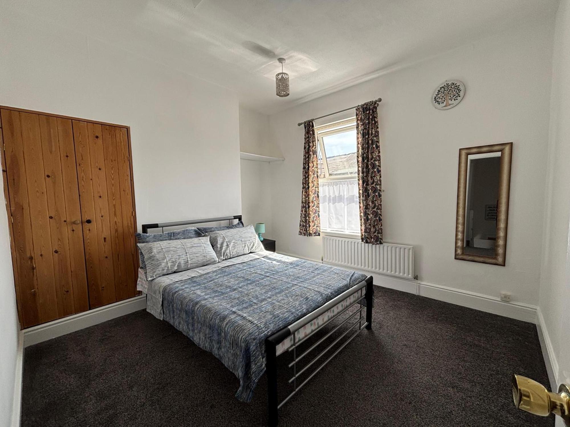 Hideout - Centre & Free Parking Apartment *
