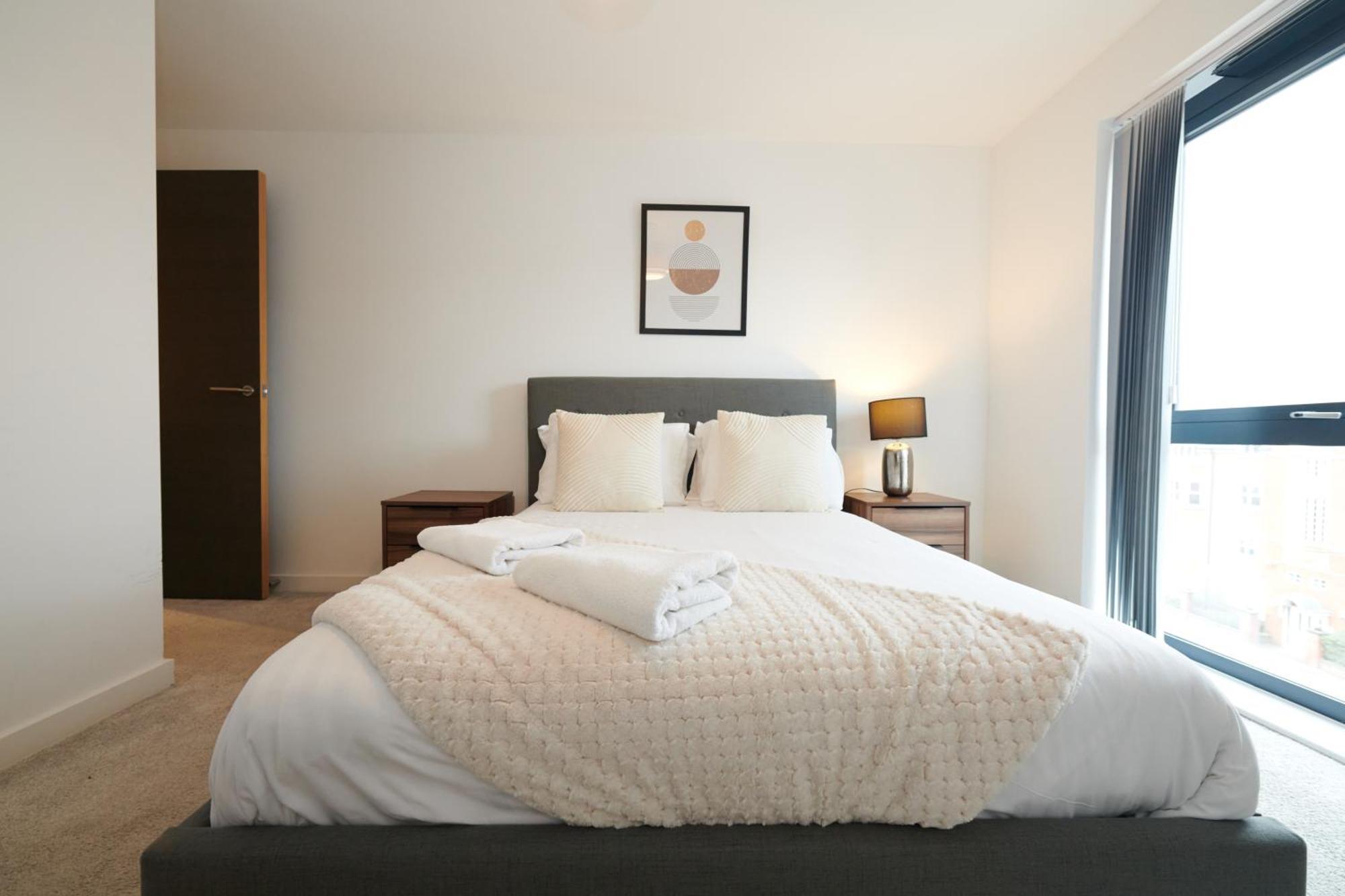 Centre Pad - Free Parking And Private Gym! York