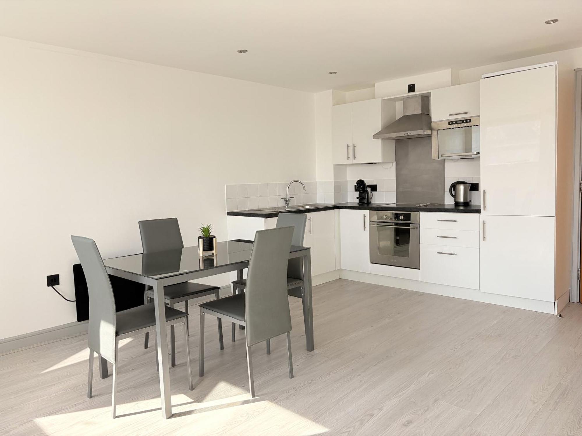 Centre - Perfect Location & Views York