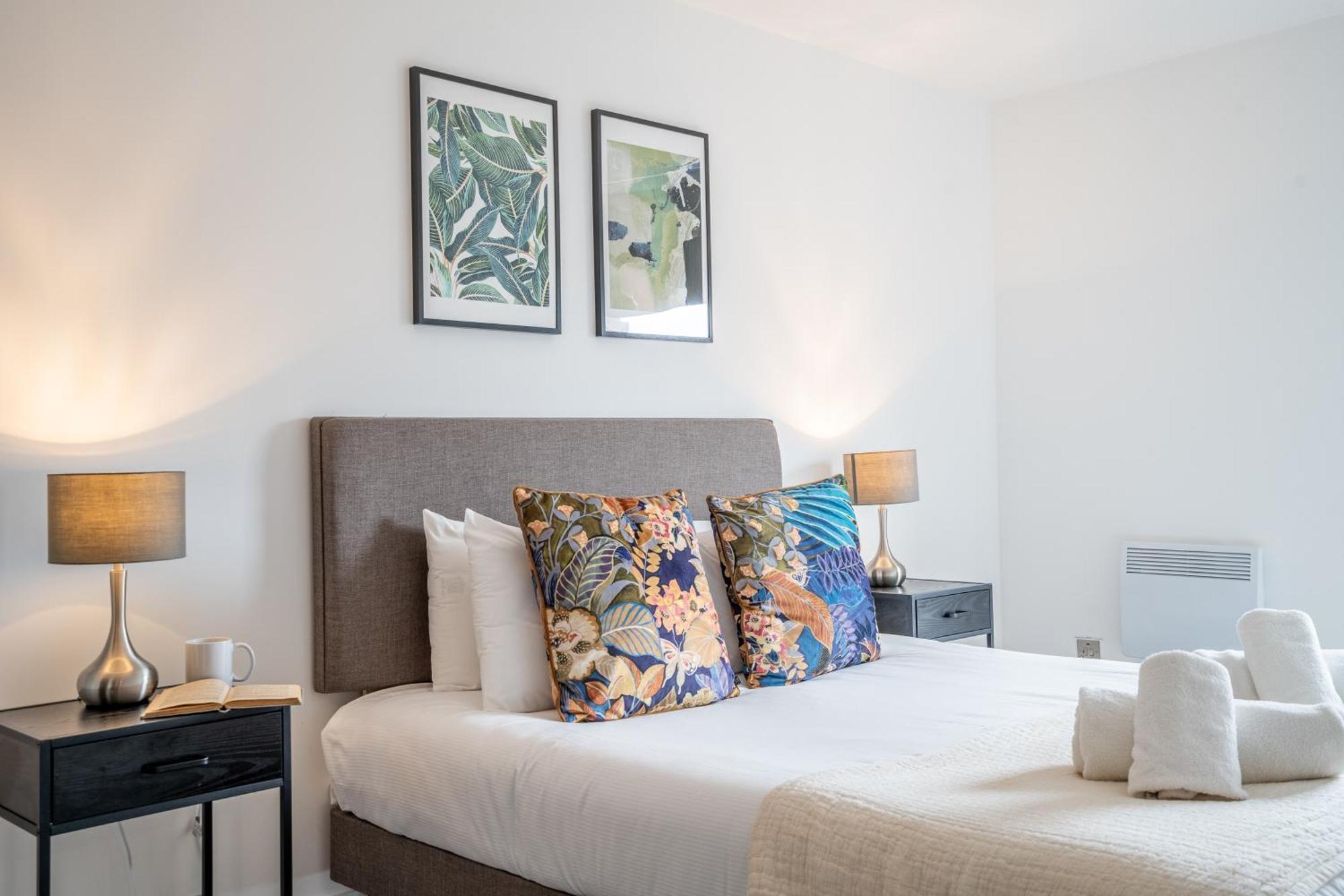 42 Gate - Gym Included York