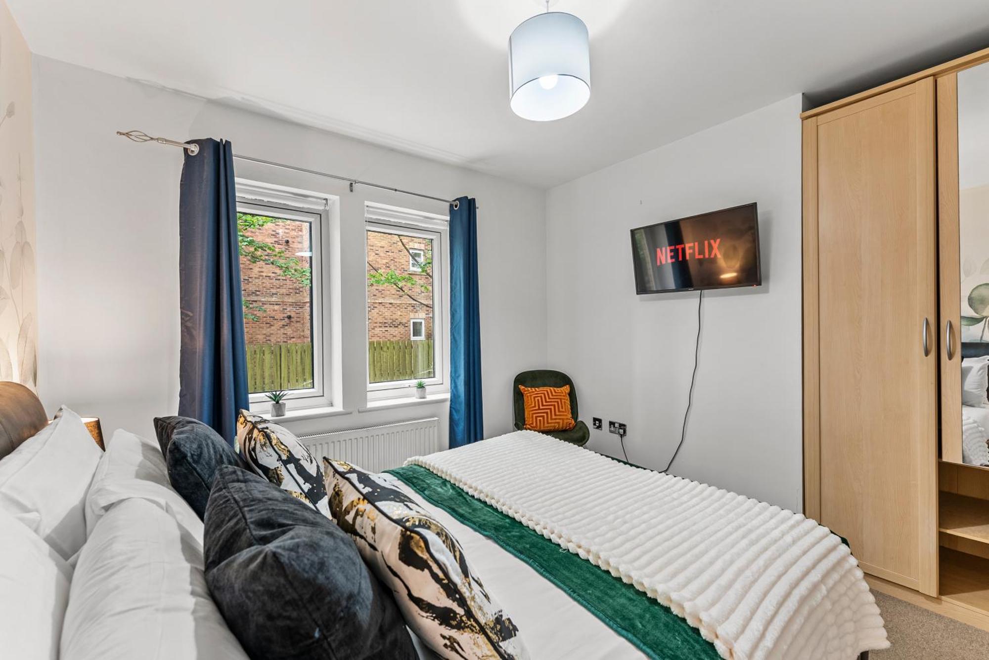 Chic Getaway - Pool Table - Free Street Parking * York