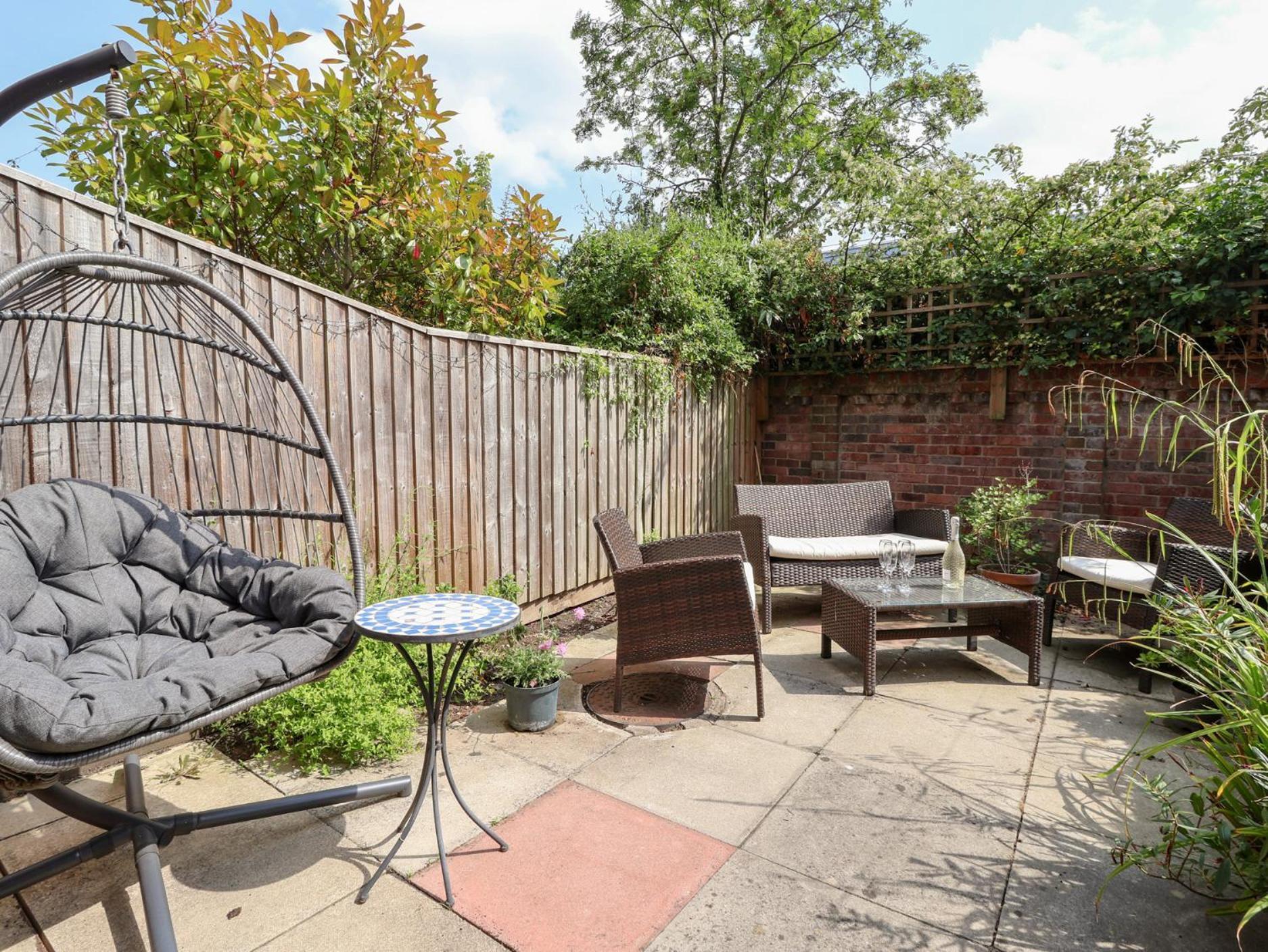 17 Fewster Way Holiday home York