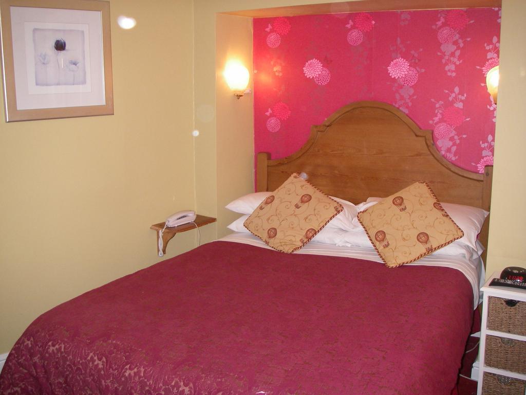 Knavesmire Manor And Leisure Hotel York