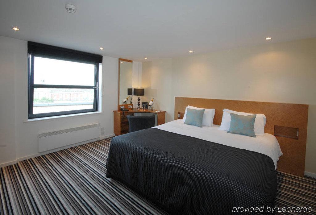 Hotel Centre By Ihg 4*