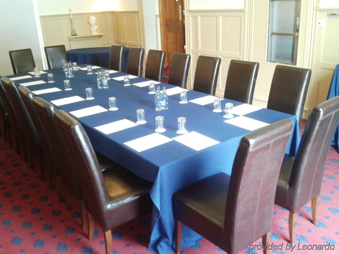 Hotel Knavesmire Manor And Leisure York