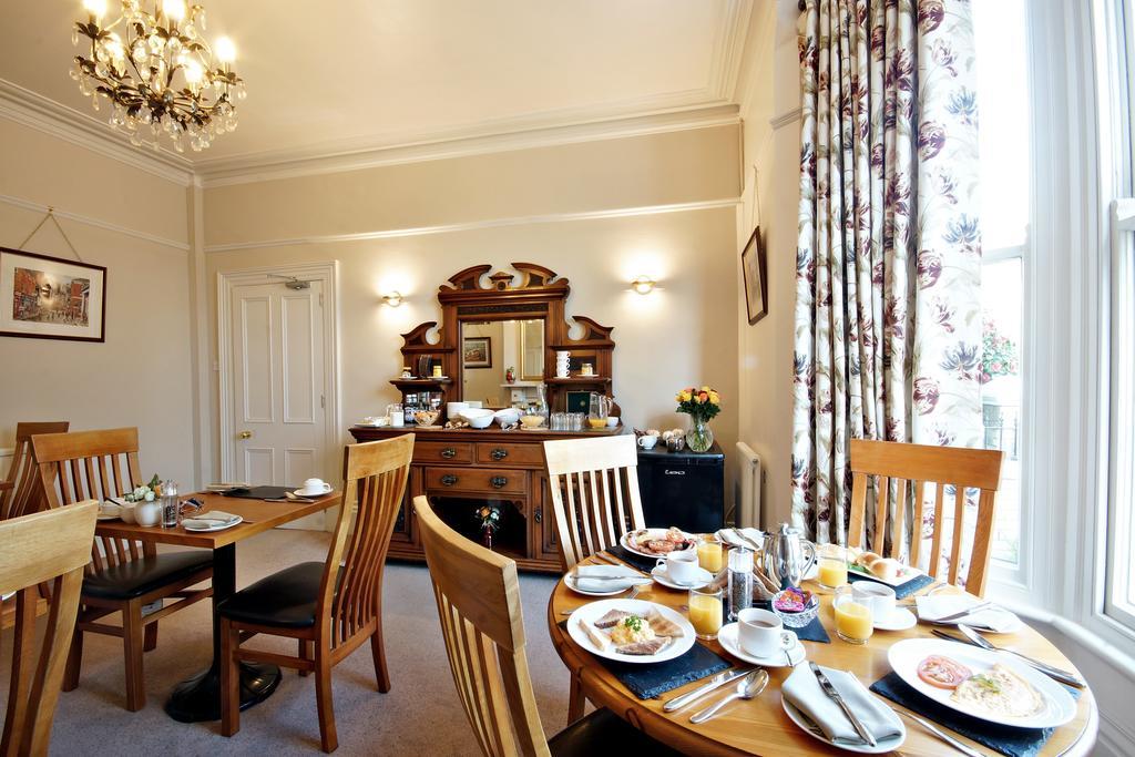 Bronte Guest house 4*