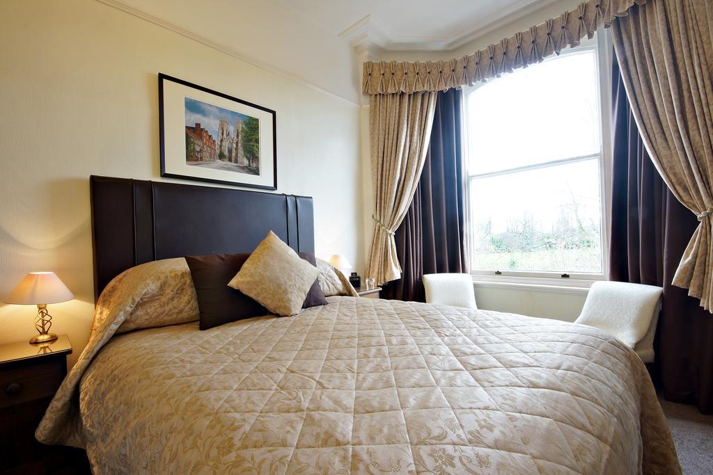 Bronte 4*