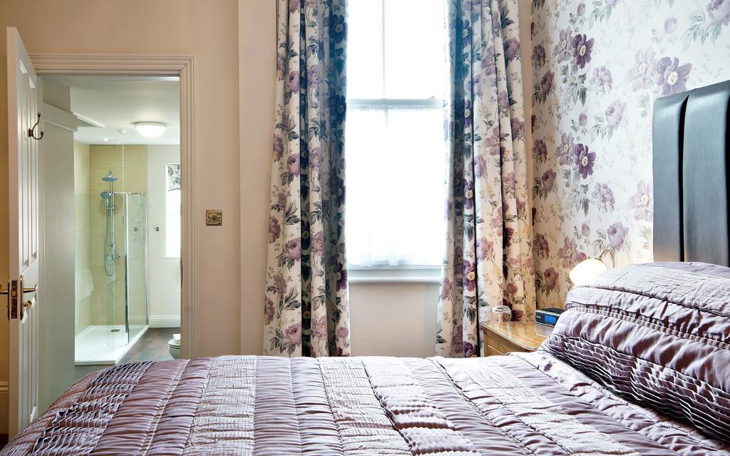 Guest house Bronte 4*