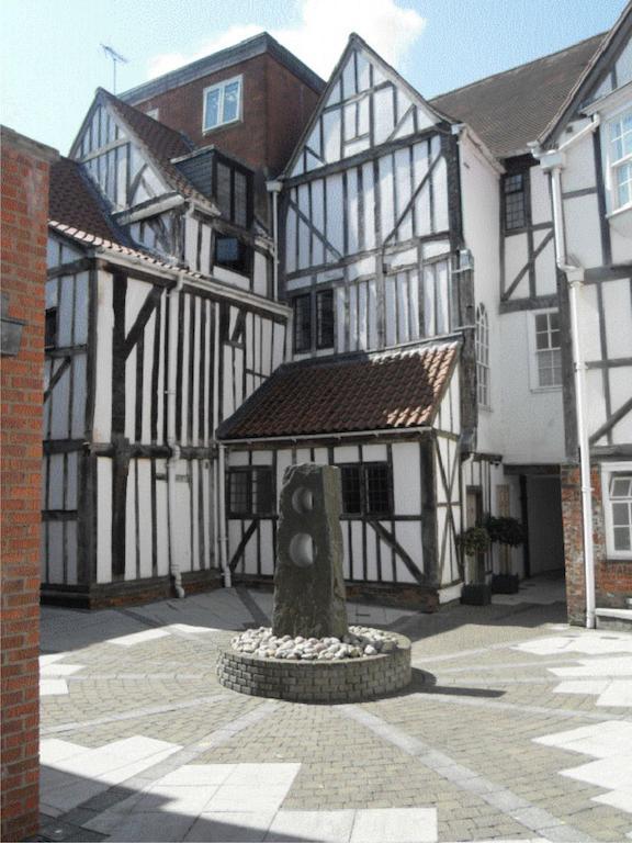11 Talbot Court York