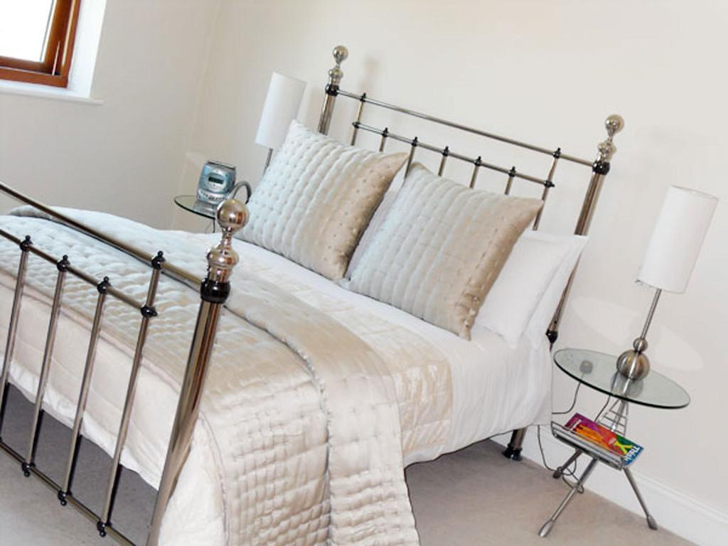Apartment 11 Talbot Court *