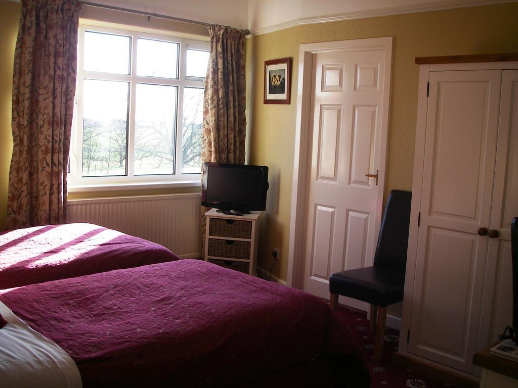 Hotel Knavesmire Manor And Leisure York