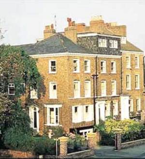 Hotel The Newington