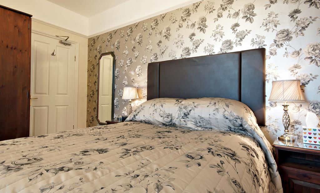 Bronte Guest house 4*