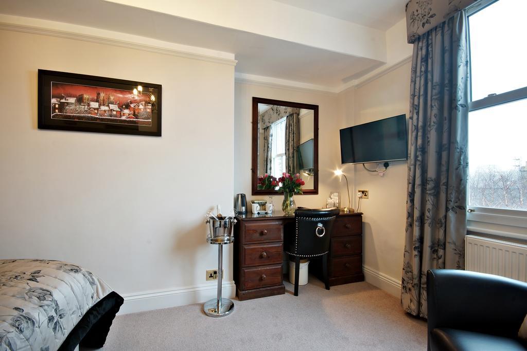 Bronte 4* York