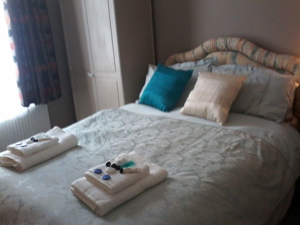 Hotel Dovecote House