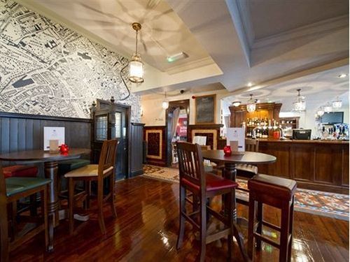 The Rose & Crown