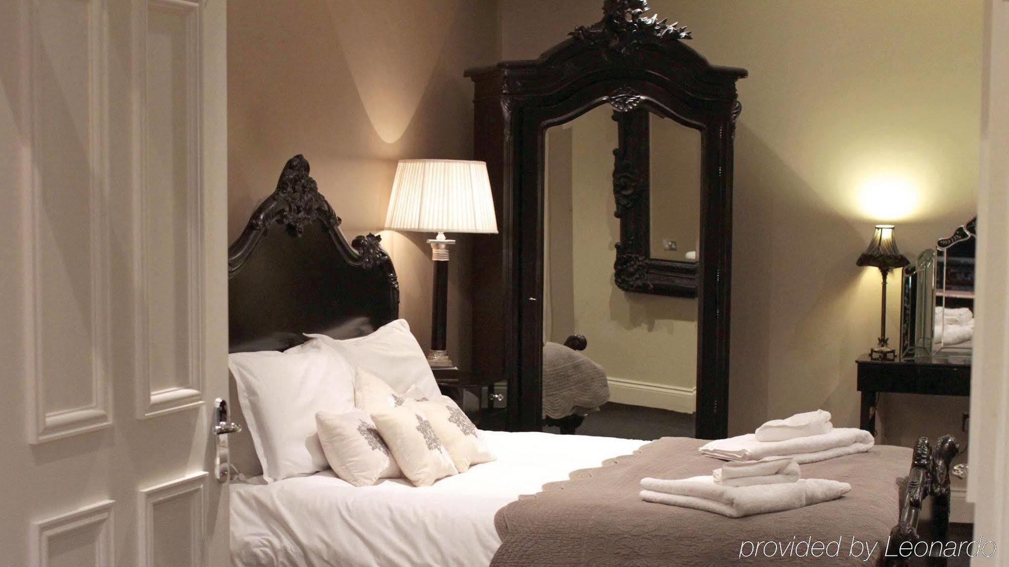 Clementine's Hotel 5*
