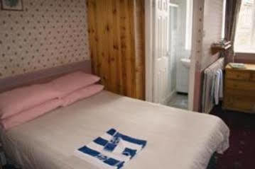 Inn Old Grey Mare *
