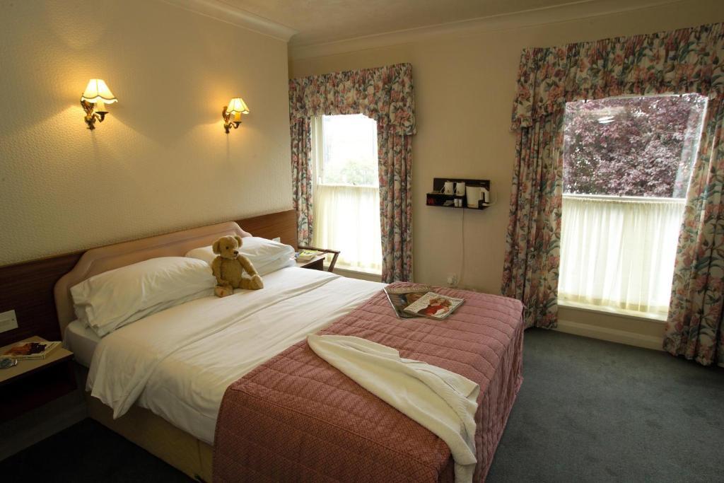 The Newington Hotel