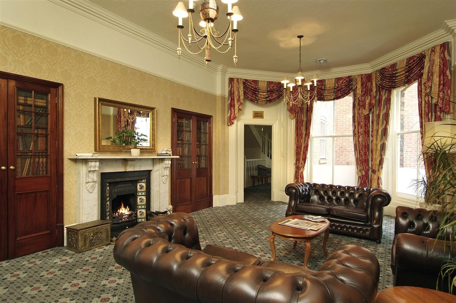 Hotel Western Kilima York