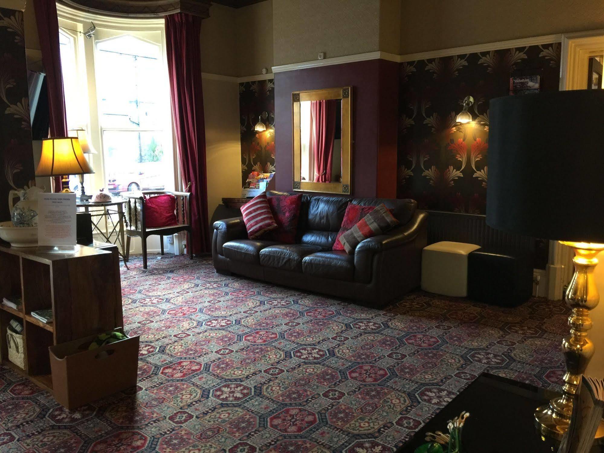 Guest house The Priory 4*