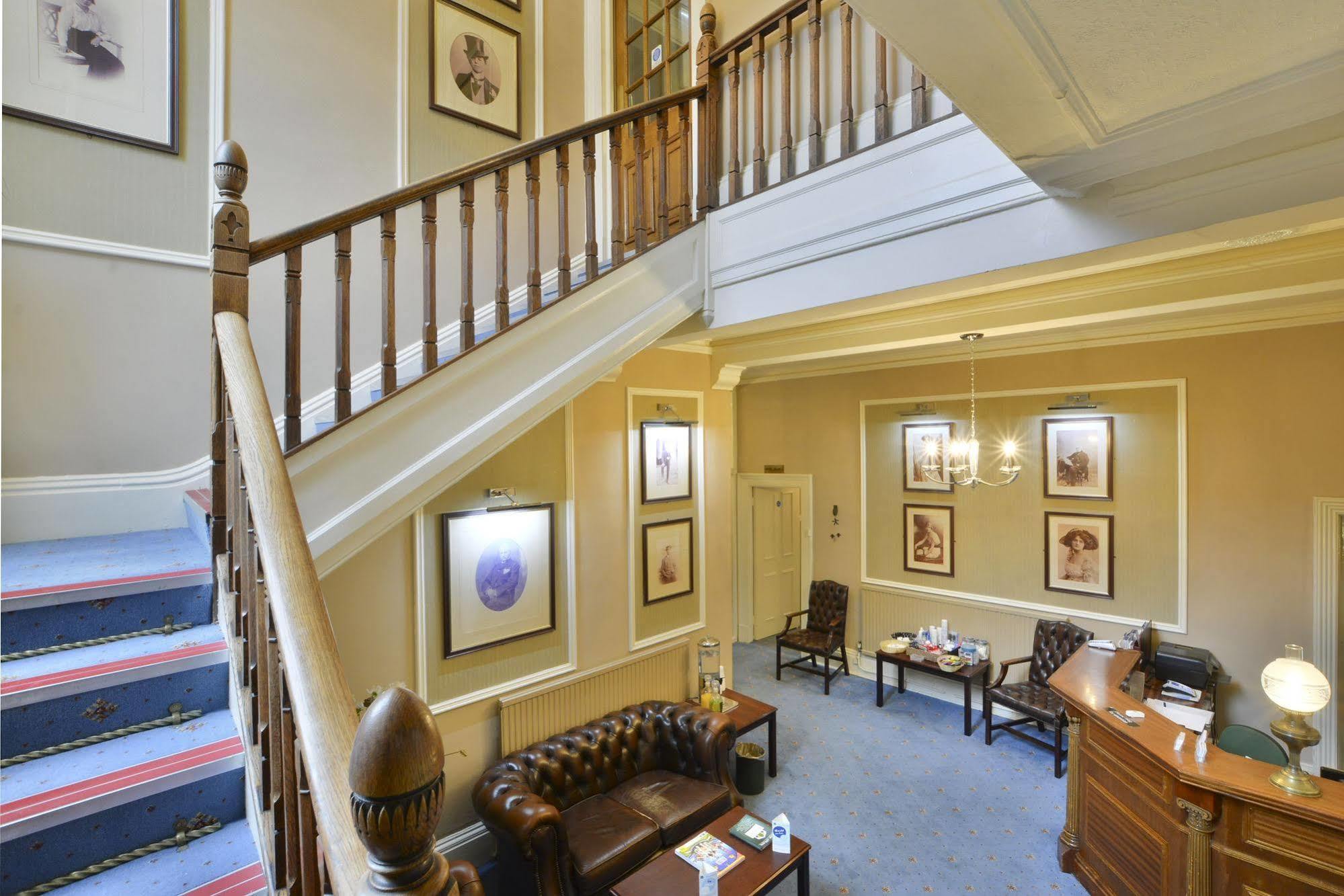 Hotel Western Kilima York