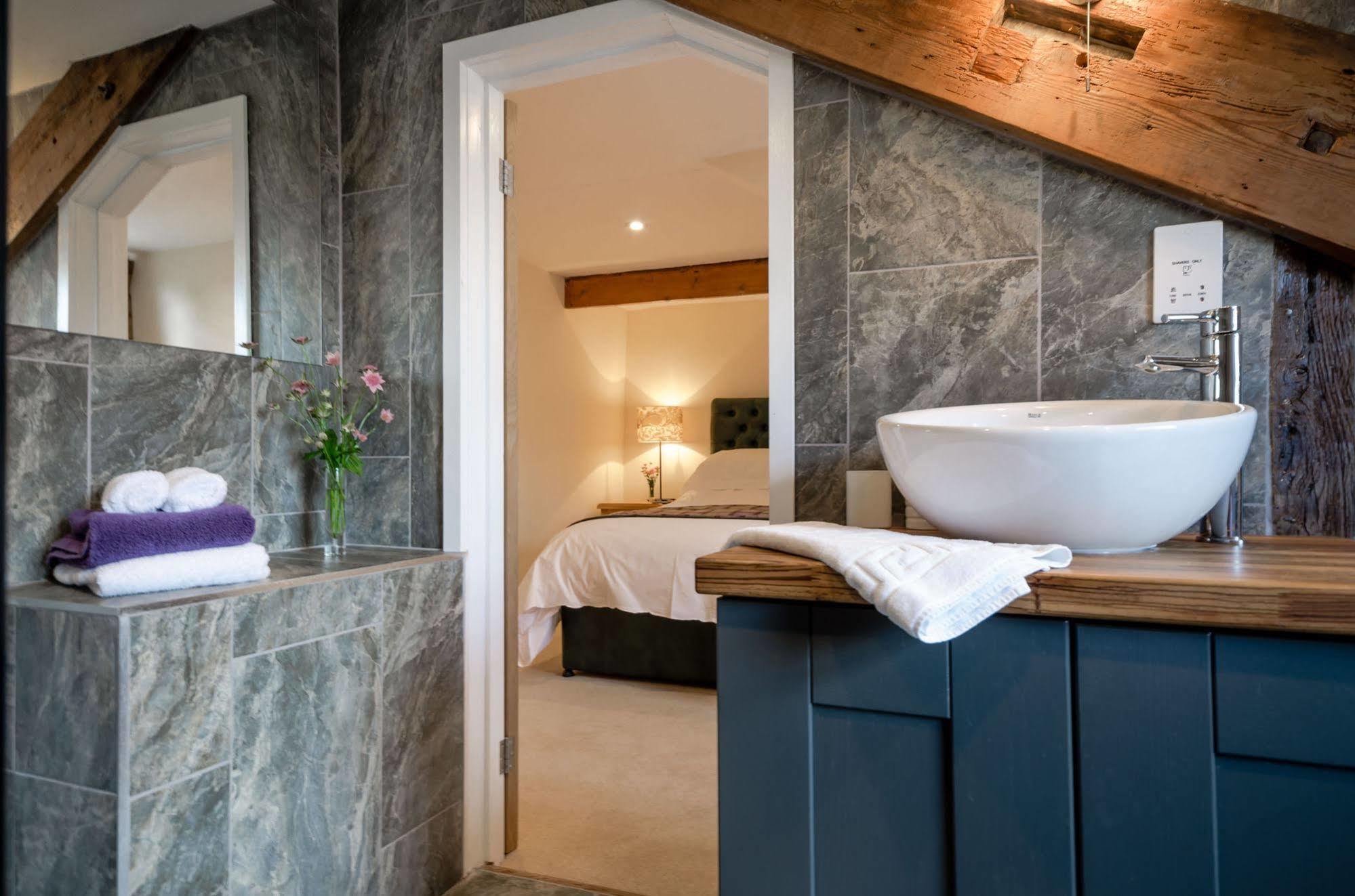 No93 Oower Hoose Guest house York