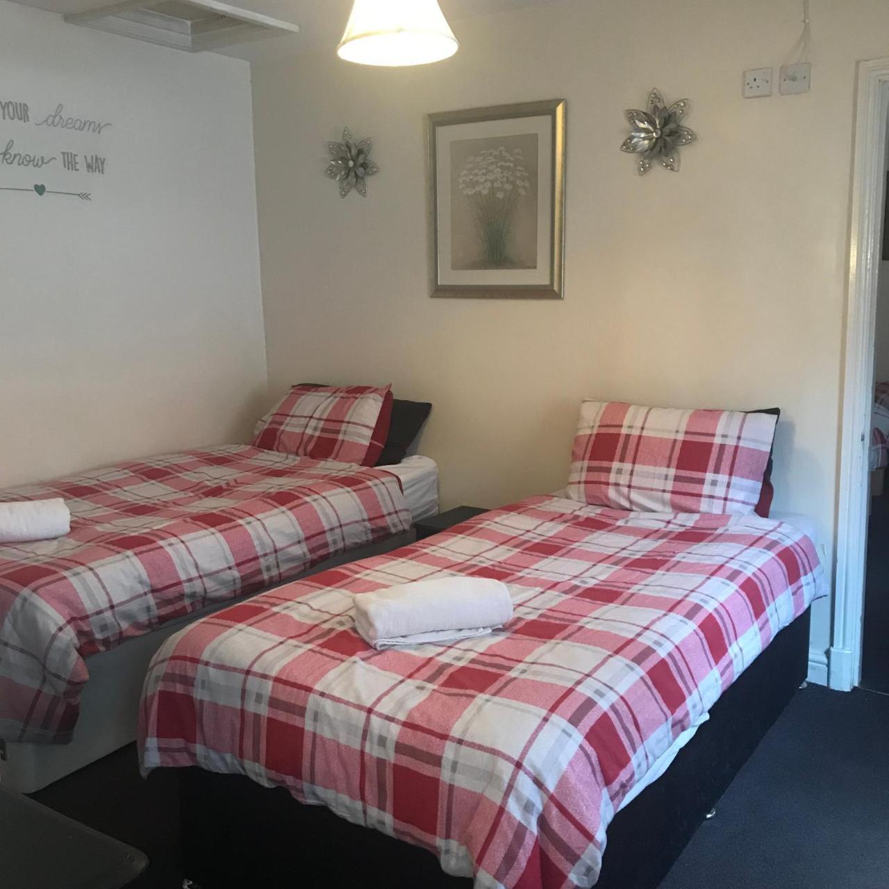 Inn Old Grey Mare
