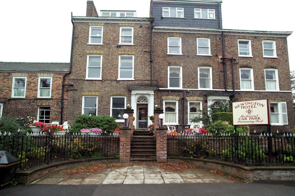 The Newington 3*