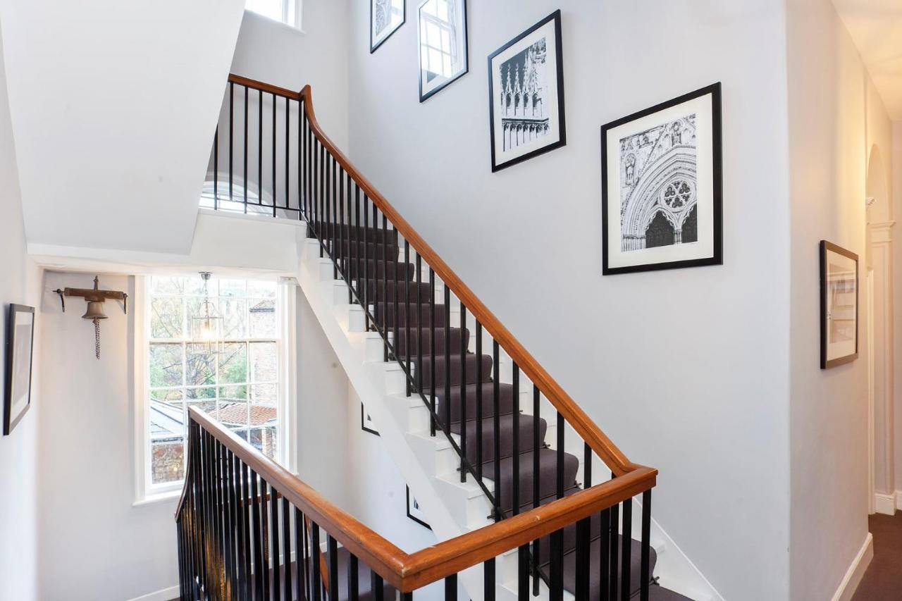 Fossgate Bridge Apartment York