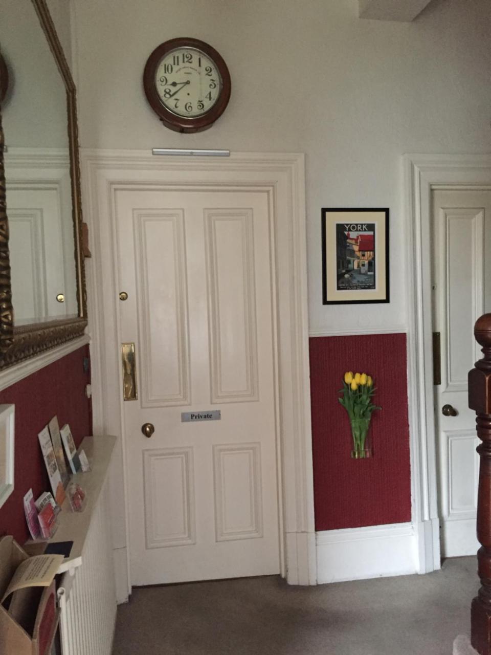 Feversham Guest house 4*