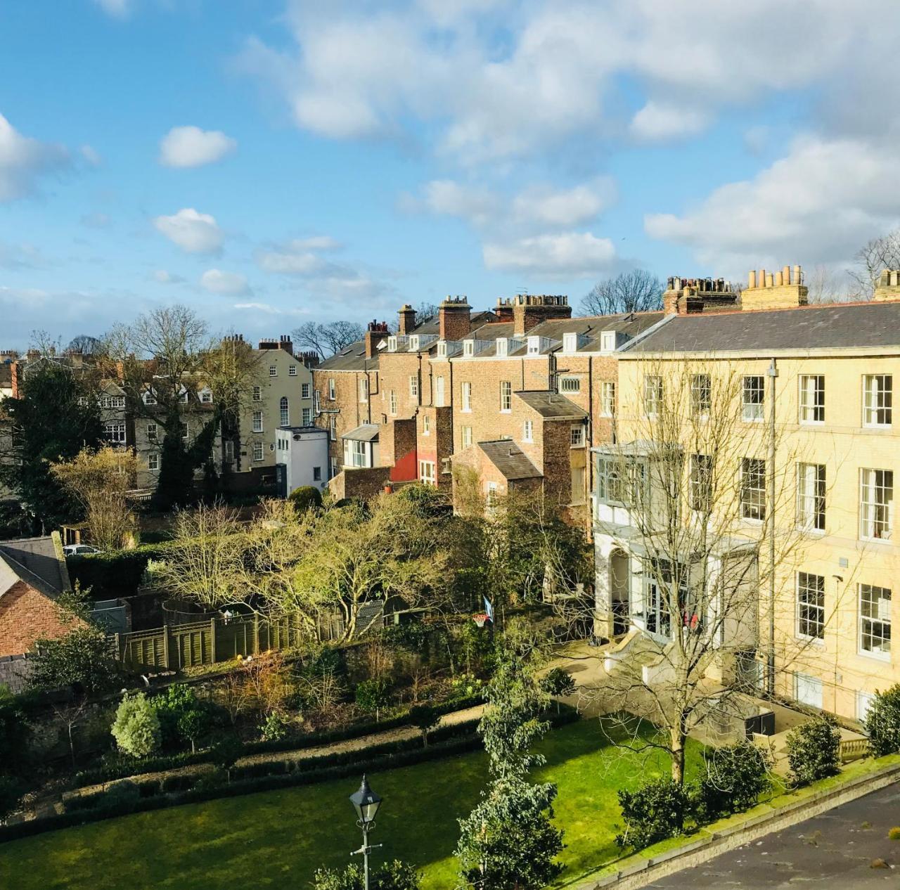 Airden House Guest house 4*