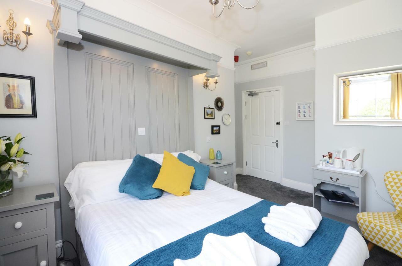 Airden House 4*