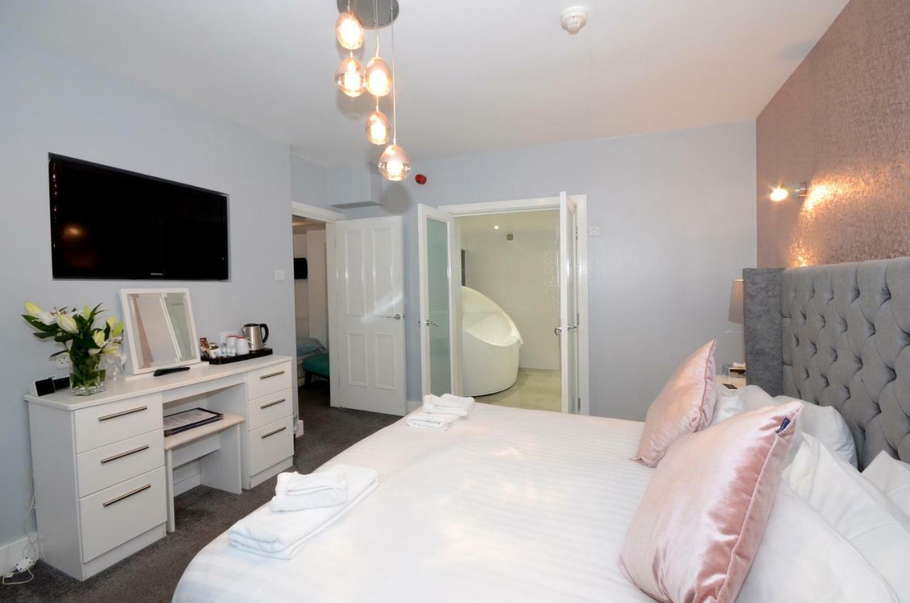 Guest house Airden House York