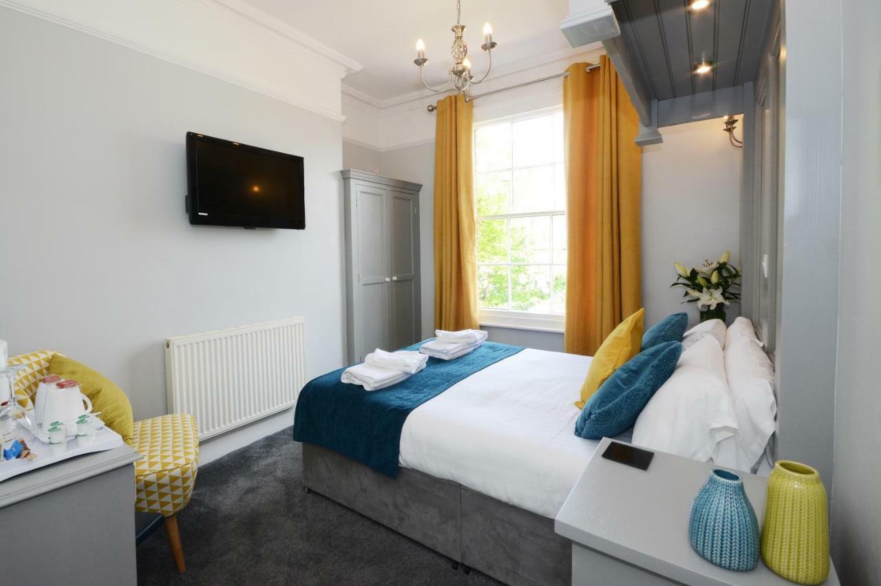 Guest house Airden House York