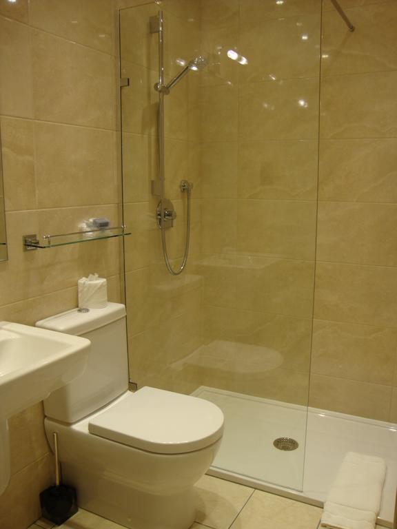 Guest house Ascot House 4*