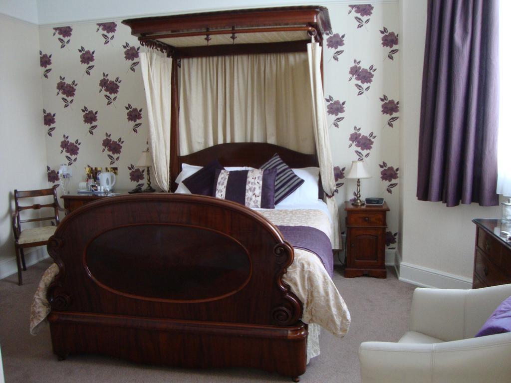 Guest house Ascot House York