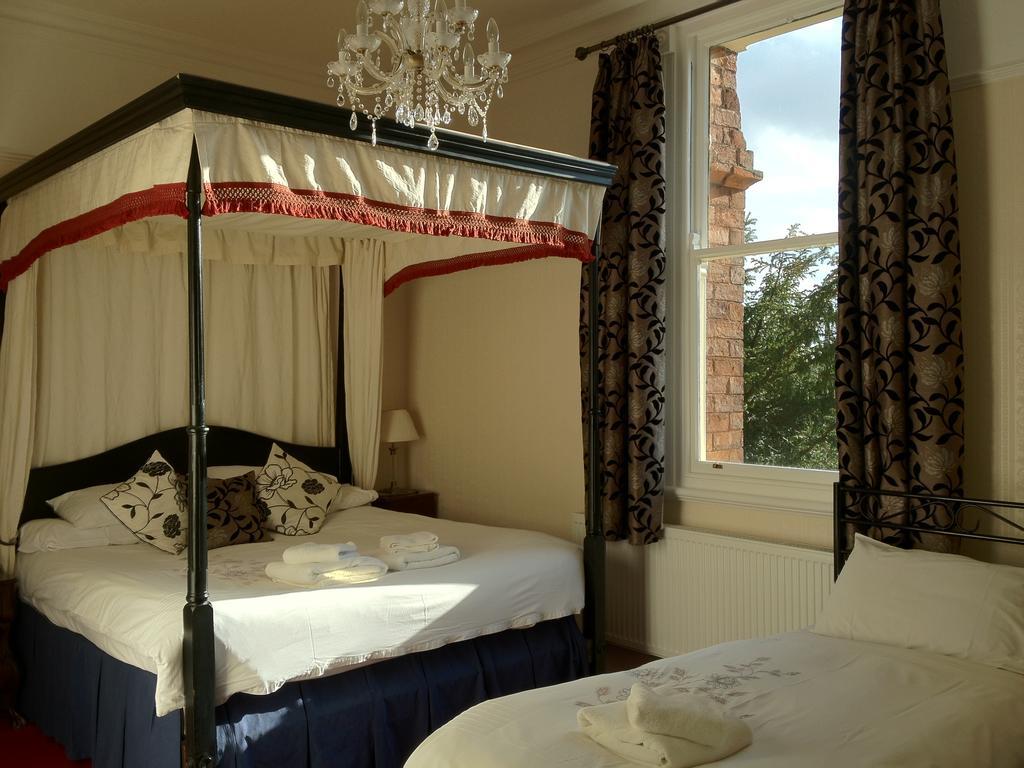 Ascot House Guest house