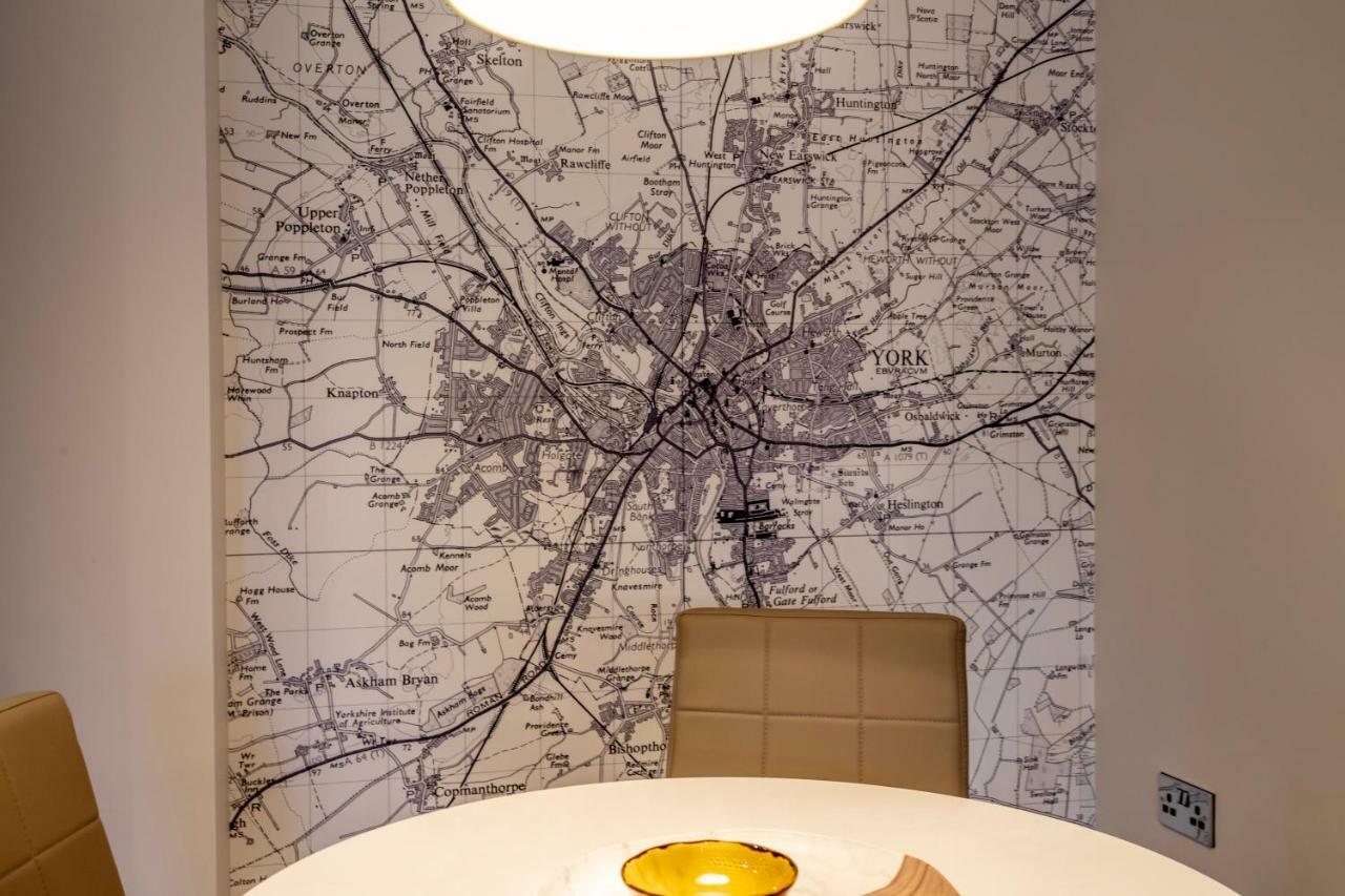 2 London Mews Apartment